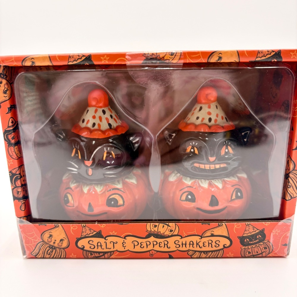 Johanna Parker Halloween Black Cat Pumpkin Salt and Pepper Shakers Set New